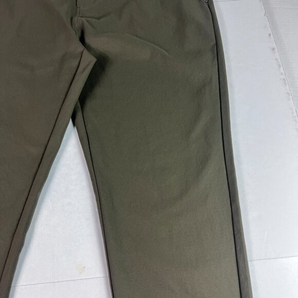 Vuori Pants Men's 40x30* Straight Green Performance Golf Chino Slacks Tag 38 - Picture 3 of 16